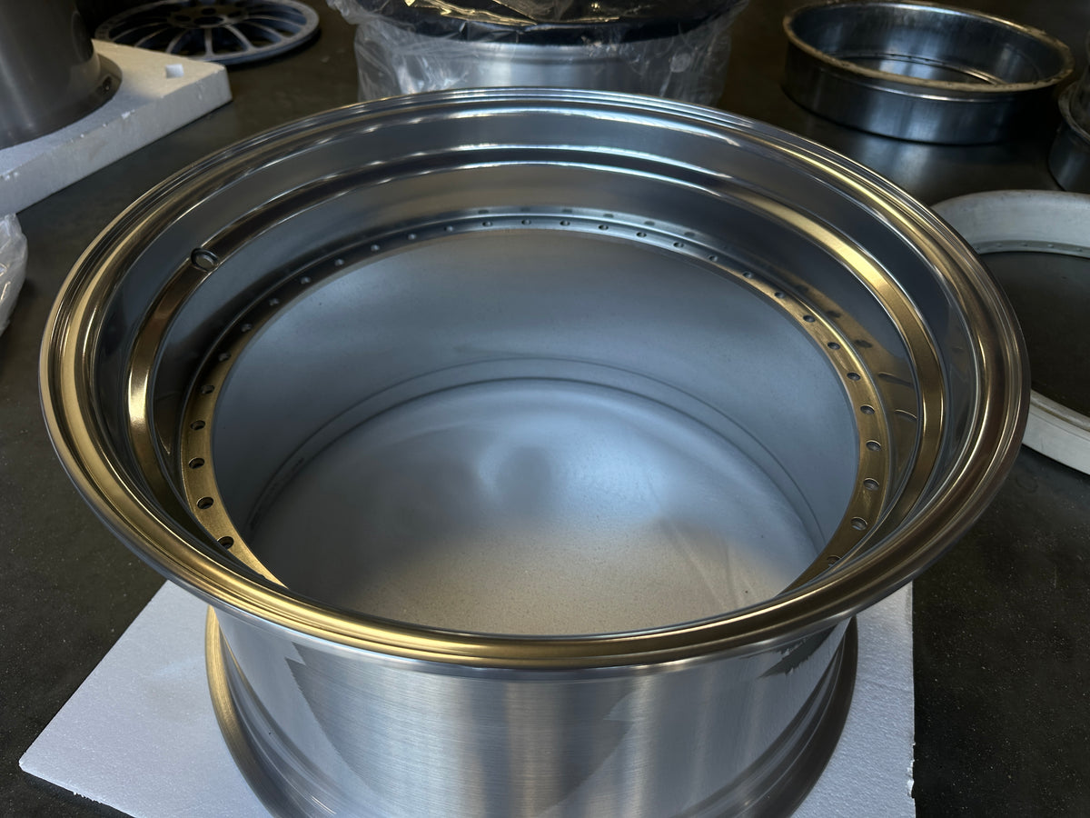 20" Step Barrel with 2.25" or 3.5" Lip Flow Form, 40 Holes US. Standard for 2-Piece Wheel, RAW or Polished