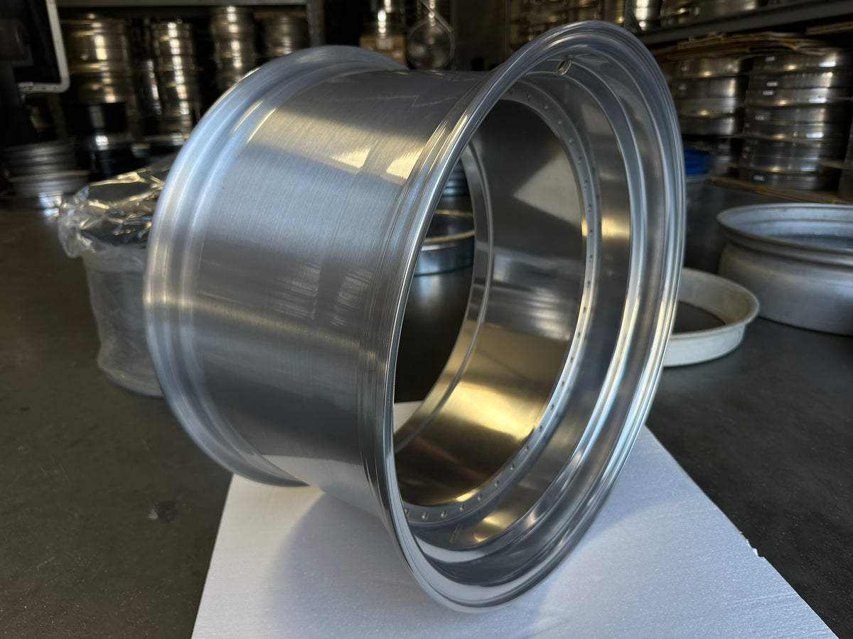 20" Step Barrel with 2.25" or 3.5" Lip Flow Form, 40 Holes US. Standard for 2-Piece Wheel, RAW or Polished